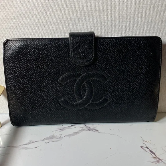 Authentic Chanel Classic n Black Caviar Leather Cc French Kisslock Wallet - Picture 3 of 17